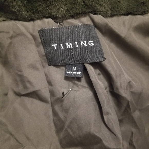 TIMING Olive Green Faux Fur Glam Plush Peacoat NWT - Picture 6 of 8